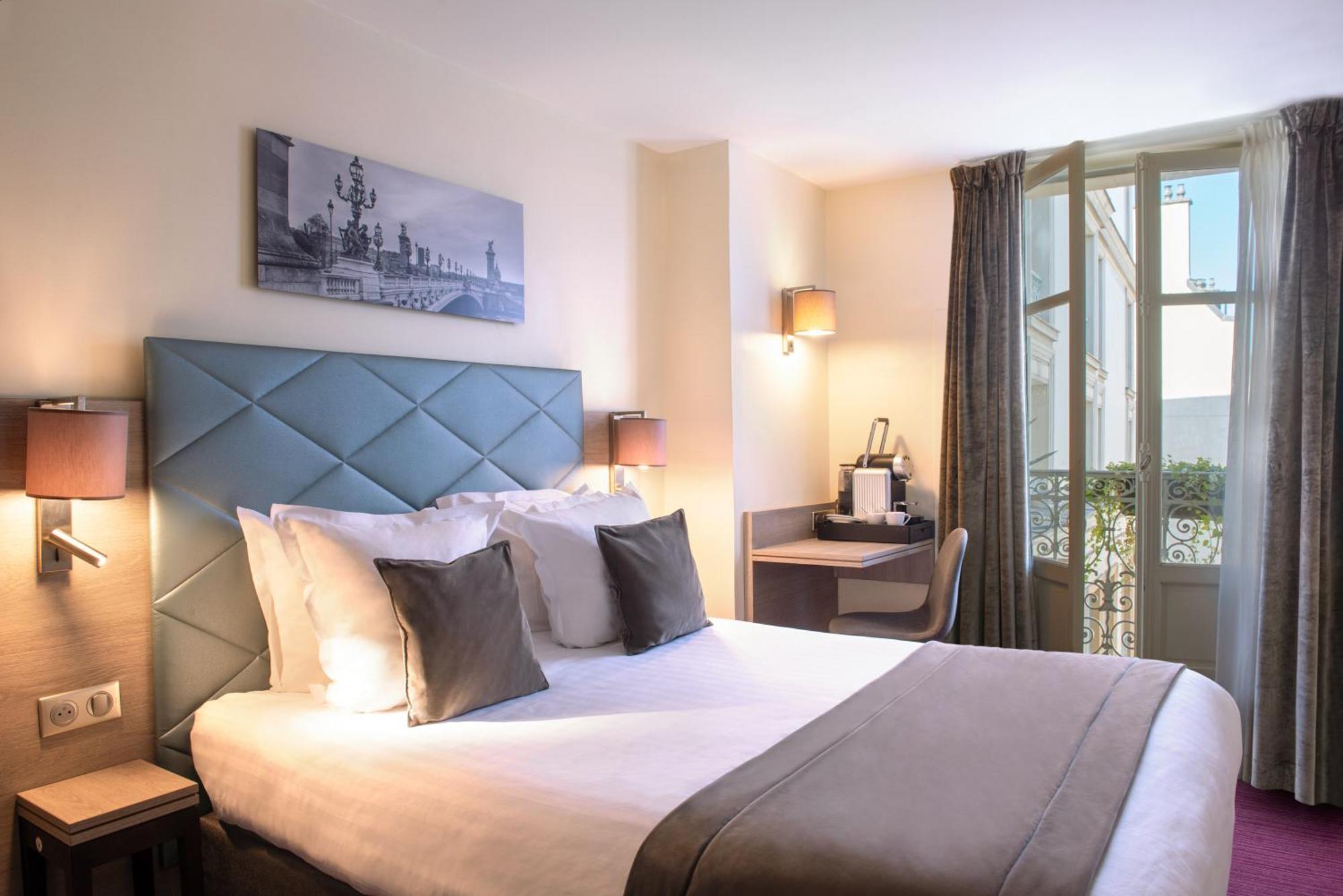 Standard Double or Twin Room with Balcony,1124081550:JPEG